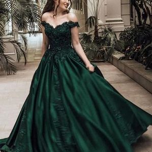 2020 Emerald Green Evening Gown
